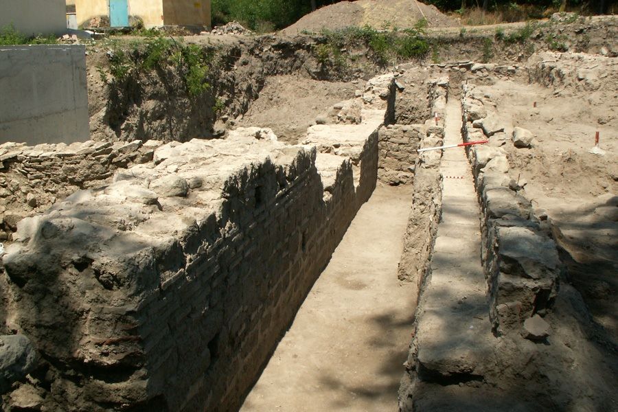Акве Калиде рескопки