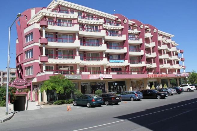 Несебр, Болгария. Квартира в продаже  Двухкомнатная квартира в жилом комплексе Cabana Beach Club.  лот №2677