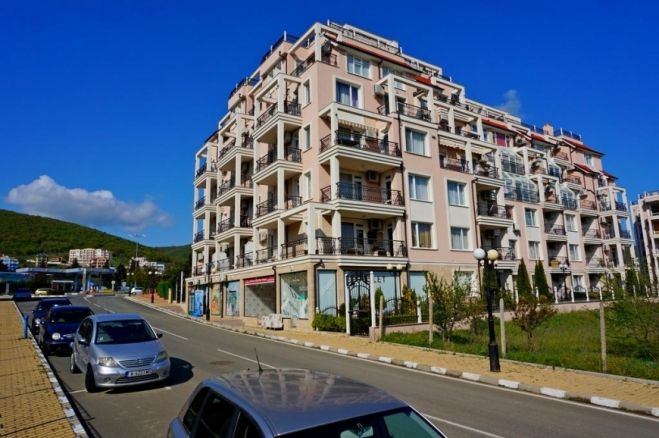 Святой Влас, Болгария. Квартира в продаже Двухкомнатная квартира в Родина 1  лот №2661